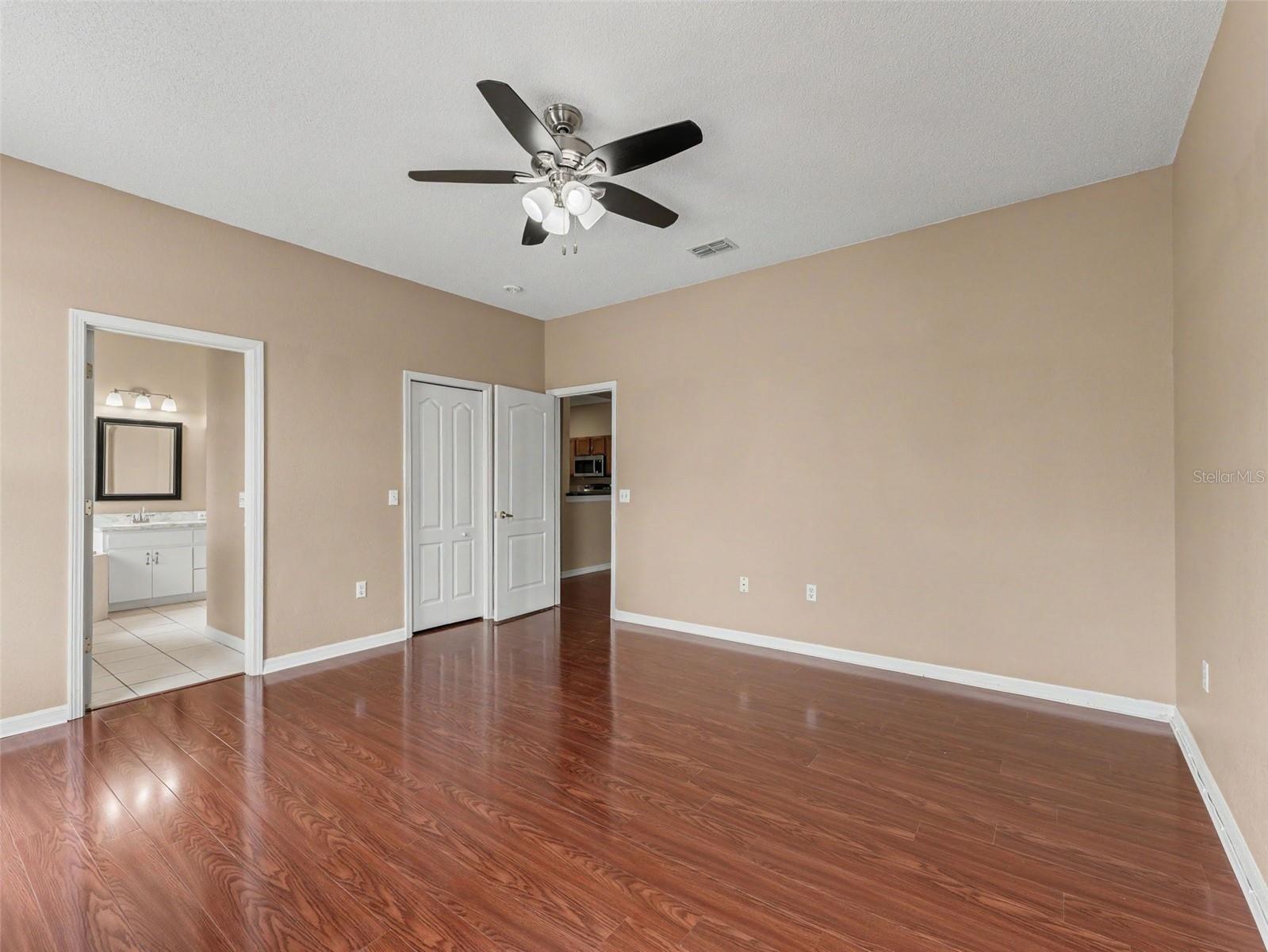 FALCONS LANDING - Residential