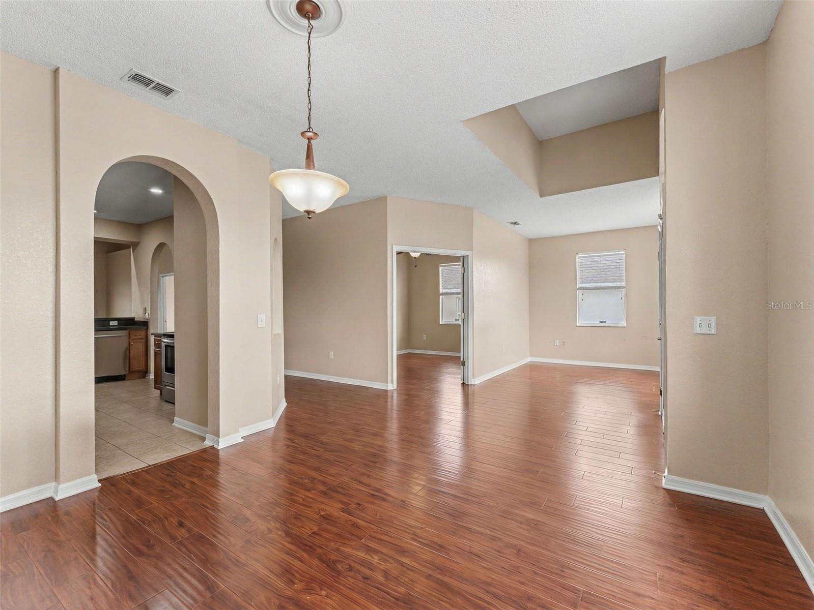 FALCONS LANDING - Residential