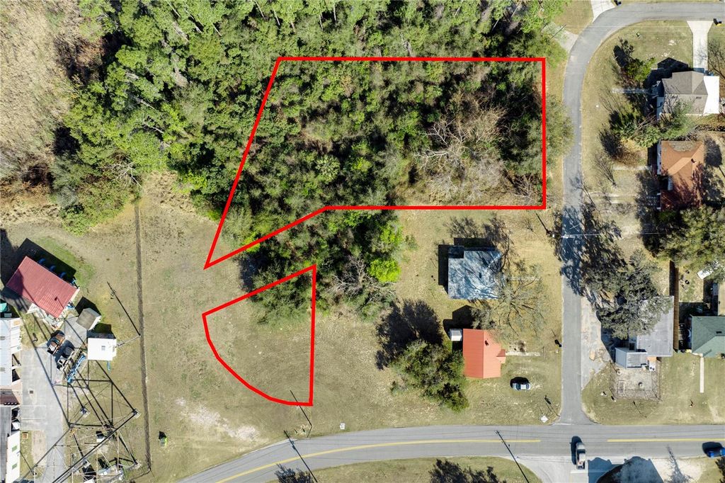 Photo of 0 N Florida Avenue, Howey In The Hills, FL 34737 (MLS # O6386368)