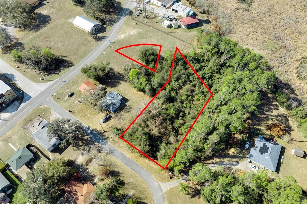 Photo of 0 N Florida Avenue, Howey In The Hills, FL 34737 (MLS # O6386368)