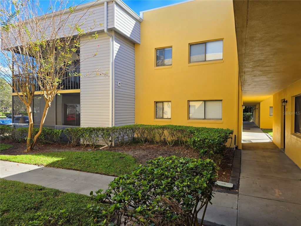 Photo of 2713 Oak Park Way #112, Orlando, FL 32822 (MLS # O6450516)