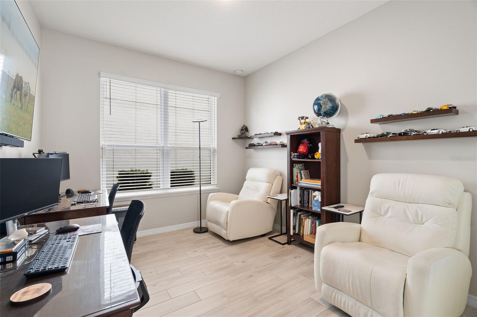 MEADOWS AT HAWKS CREST - Residential