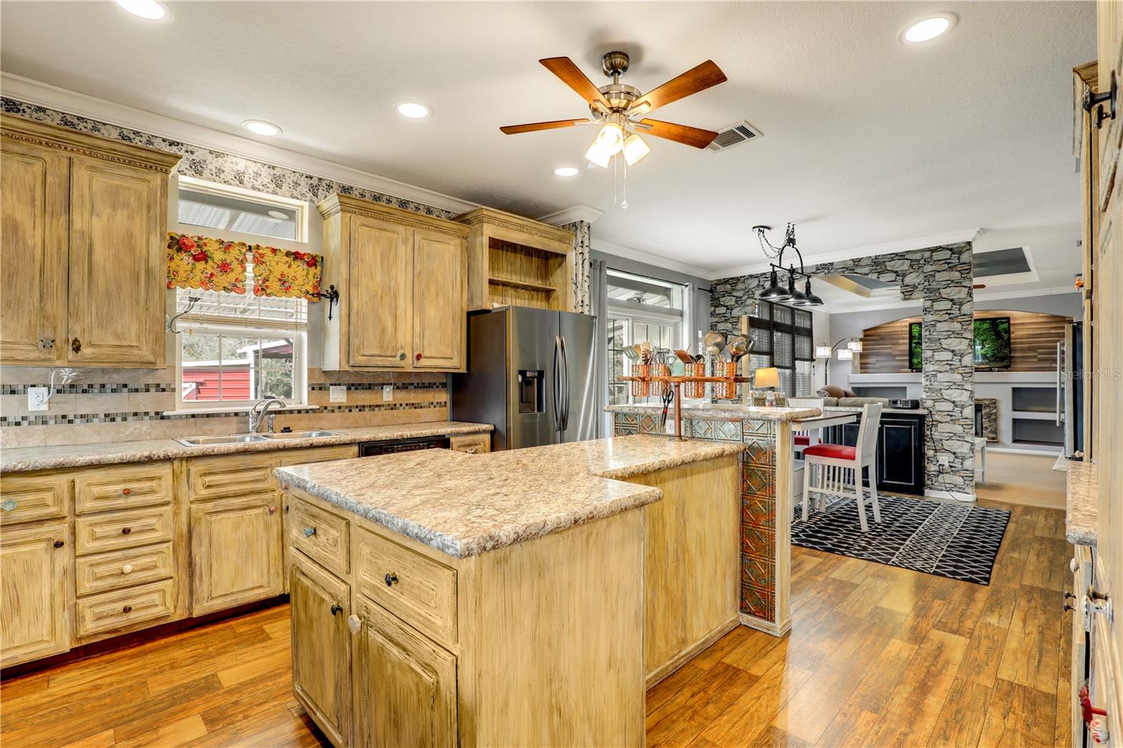 4970 WINDMILL COURT