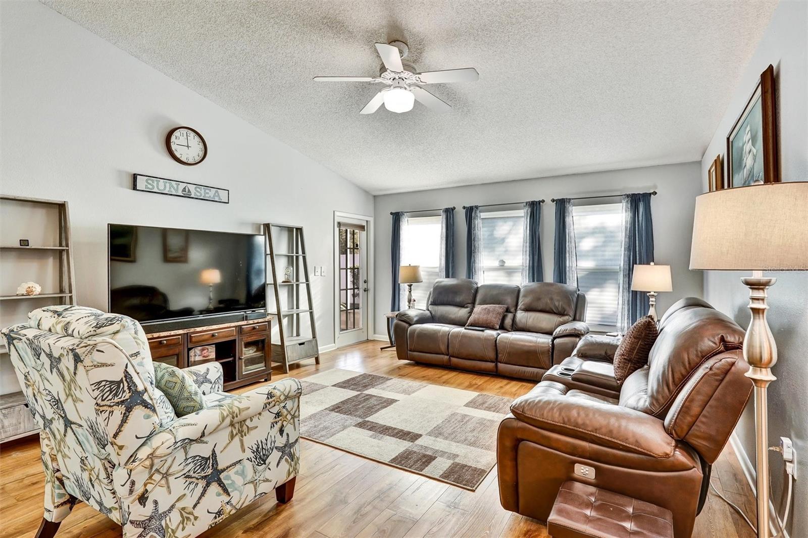 CASA DEL SOL SEC VIII - Residential