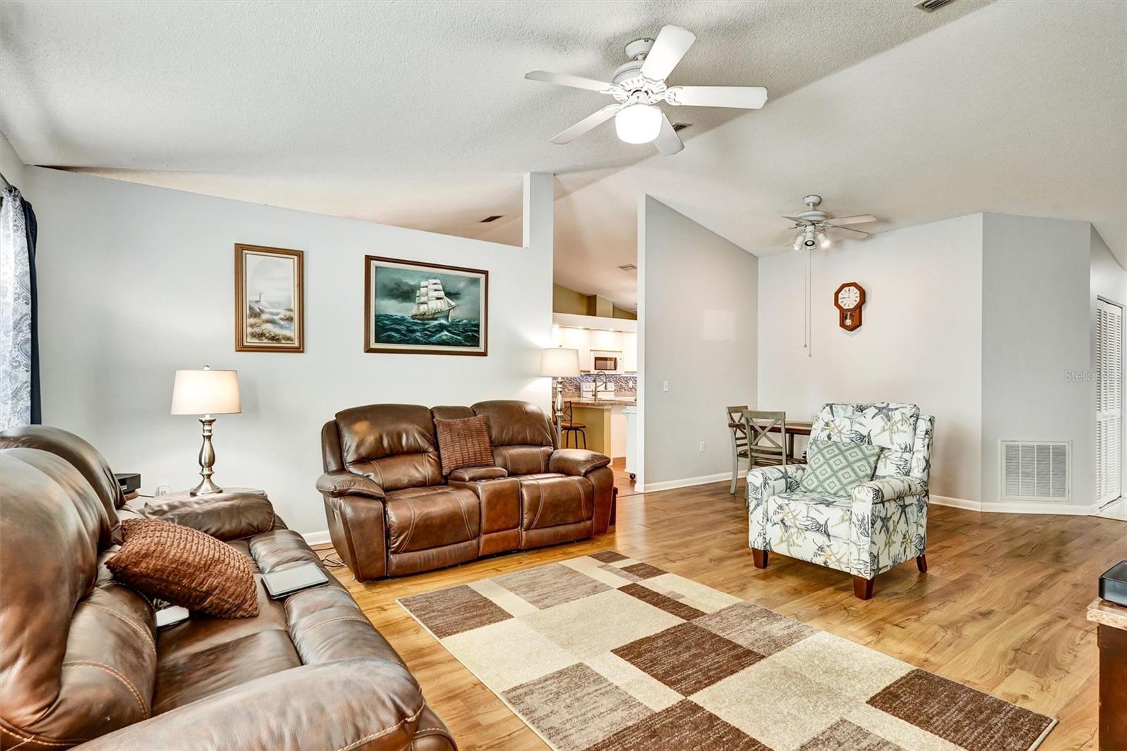 CASA DEL SOL SEC VIII - Residential