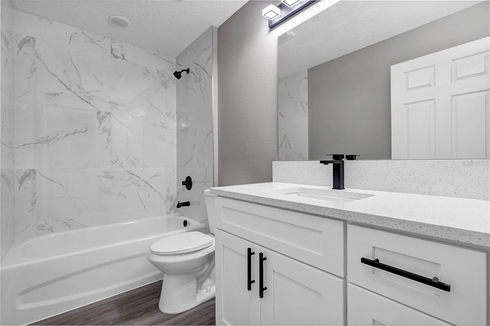 RAINBOW PARK UN 02 - Residential