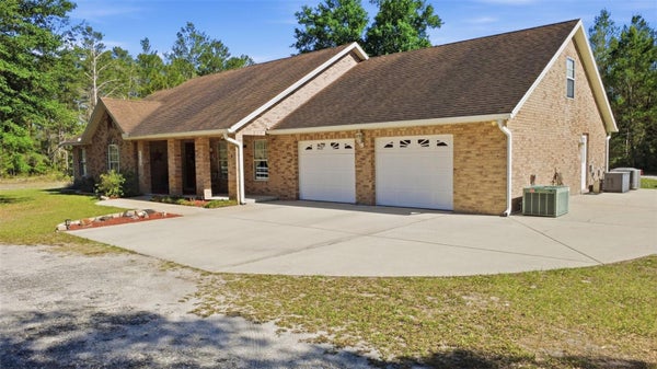 1640 RED DOG RD, DE LEON SPRINGS, FL 32130 - Image b8fc06f8da2f7f92455ffa85d27b846f/2634742830