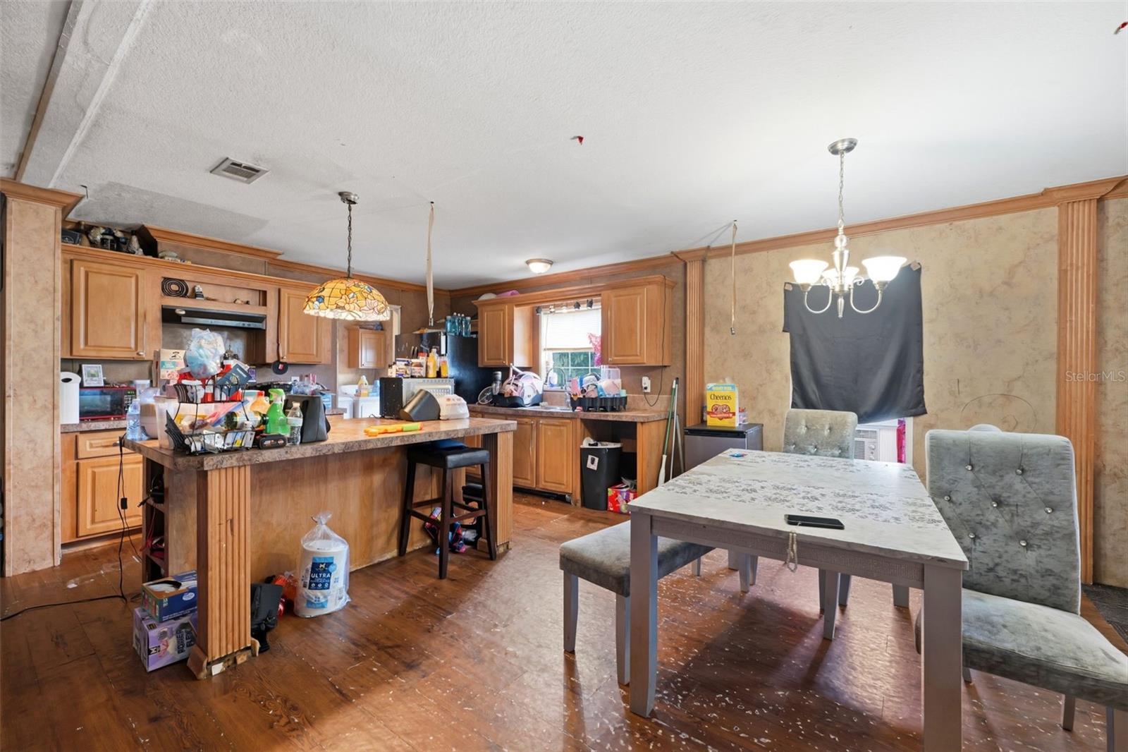 39522 RIVER ROAD
