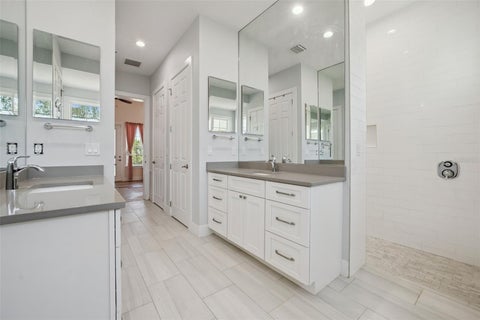 Tiny photo for 7956 Lake Nellie Road, Clermont, FL 34714 (MLS # O6404463)