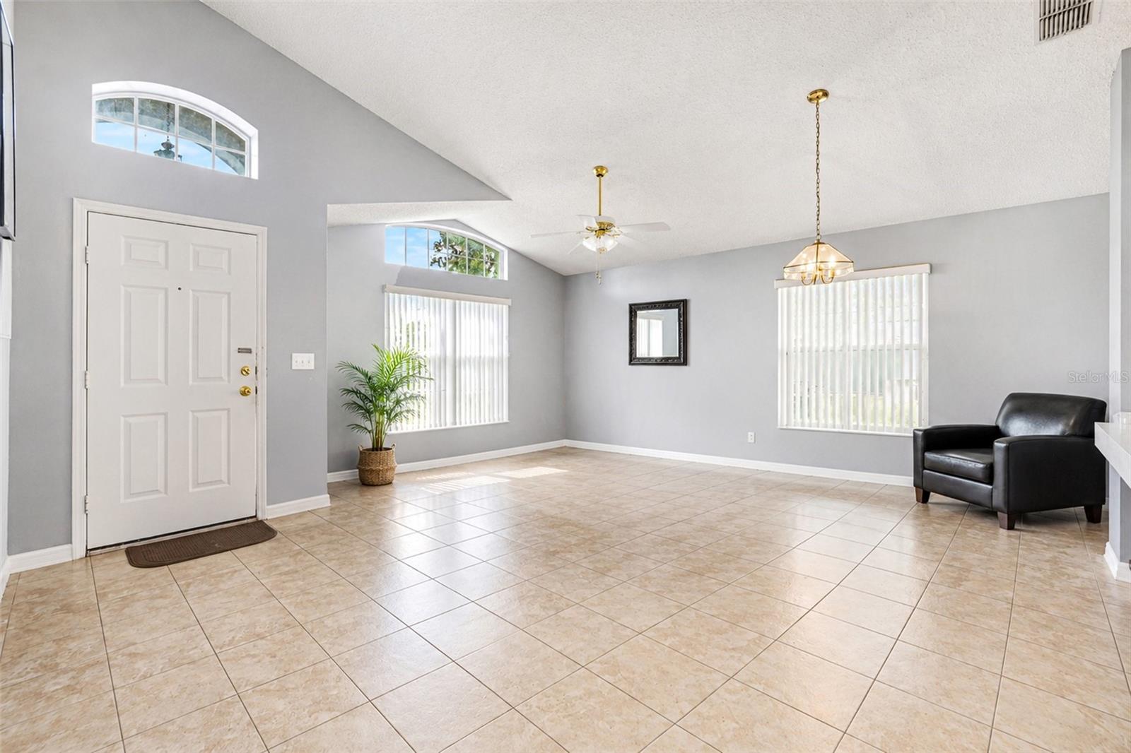 2122 KORAT LANE