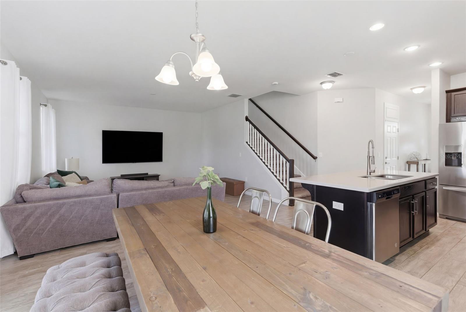 TAPESTRY PH 2 - Residential