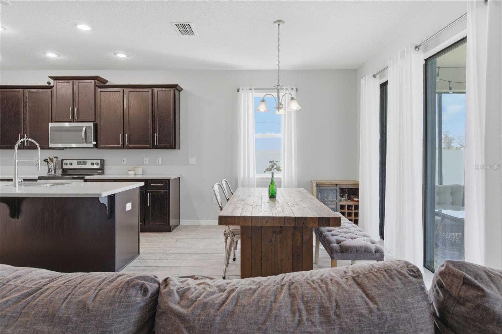 TAPESTRY PH 2 - Residential