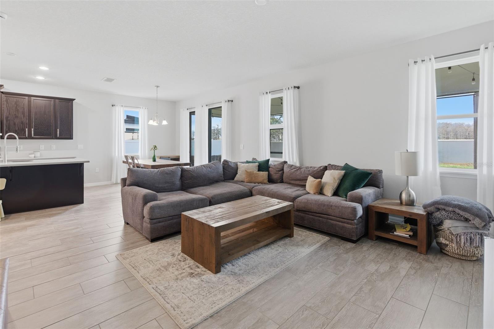 TAPESTRY PH 2 - Residential