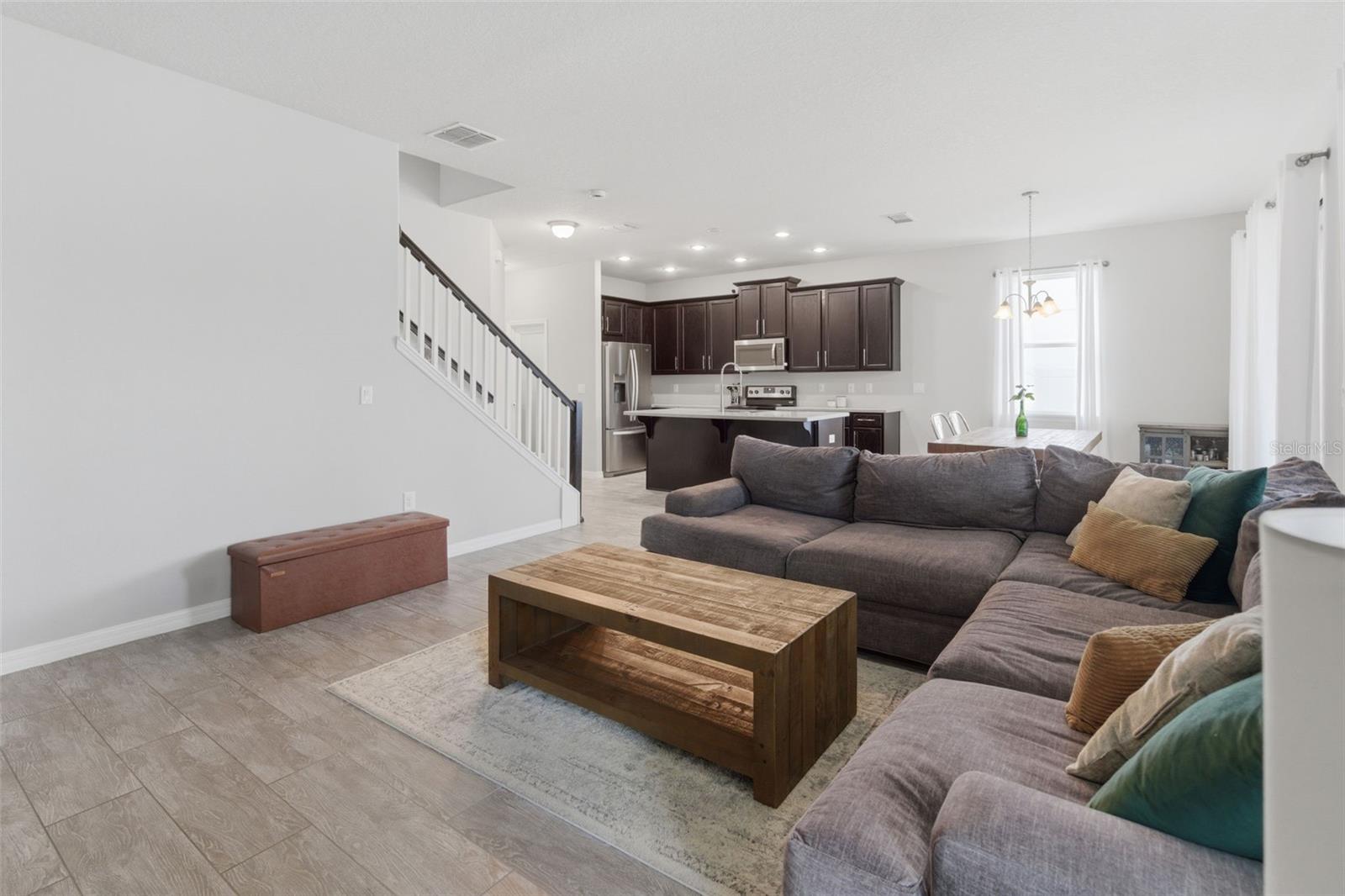 TAPESTRY PH 2 - Residential