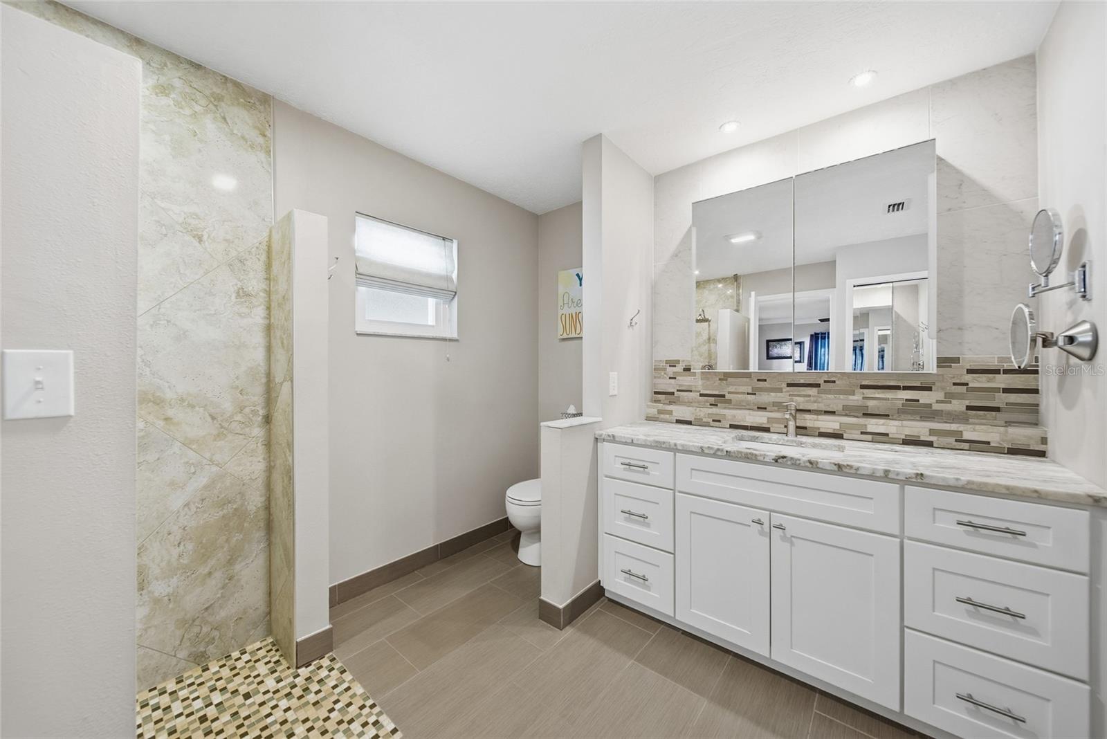 SUNSET ESTATES - Residential