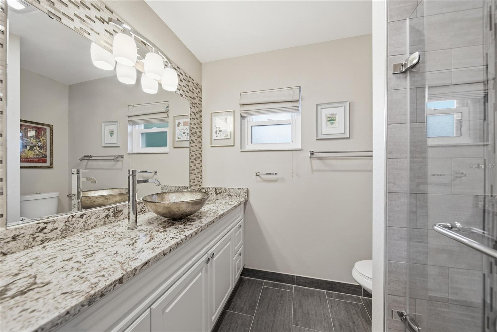 SUNSET ESTATES - Residential