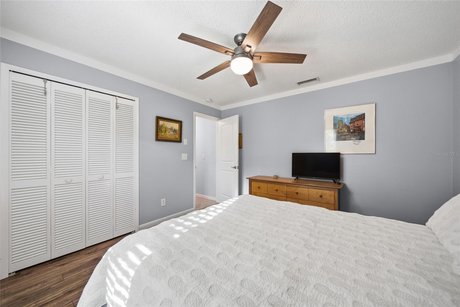 SUNSET ESTATES - Residential