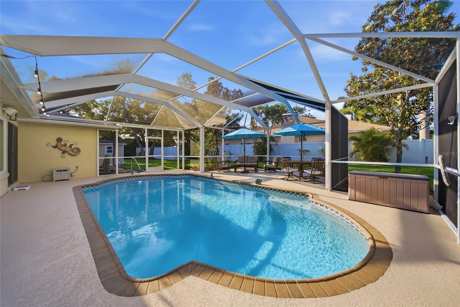 SUNSET ESTATES - Residential