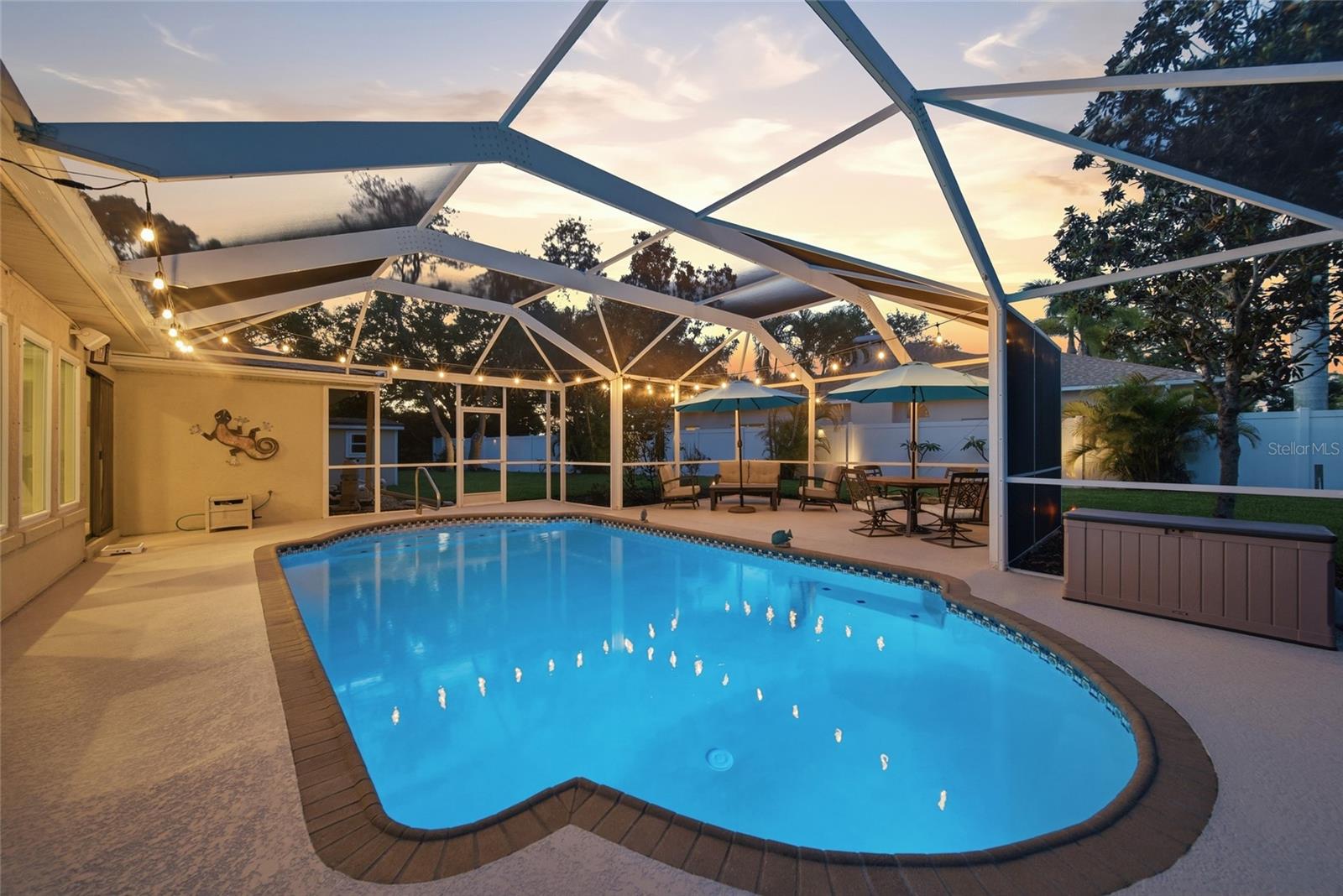 SUNSET ESTATES - Residential