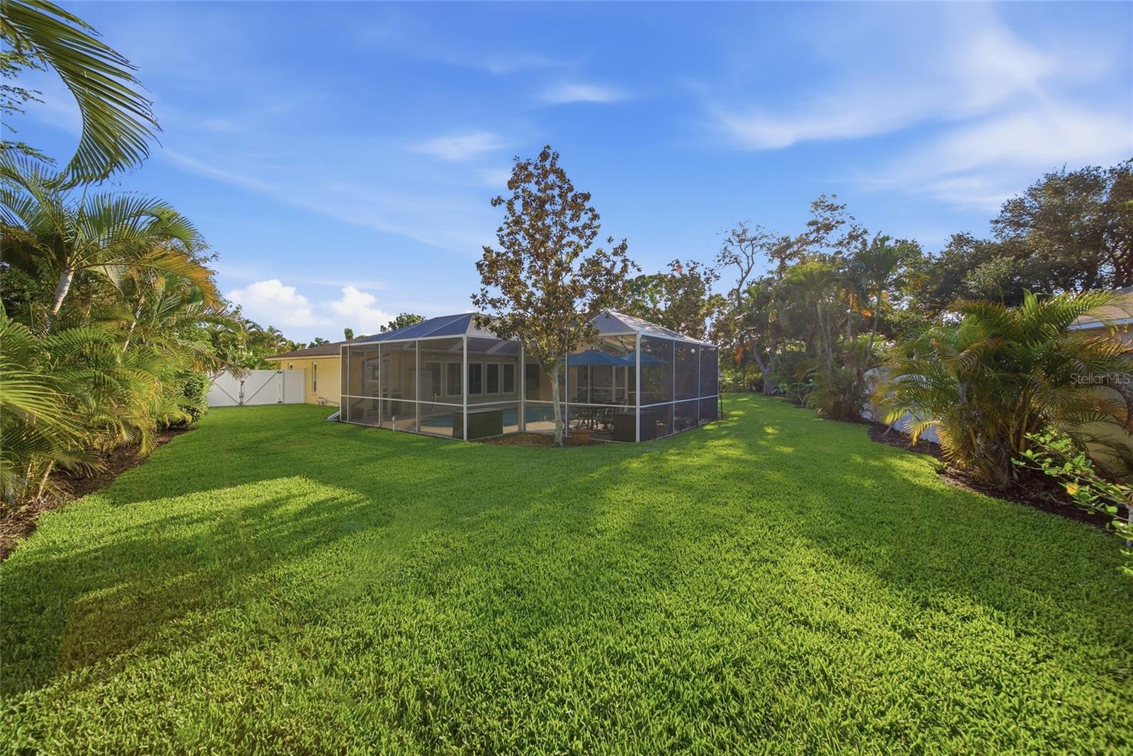 SUNSET ESTATES - Residential