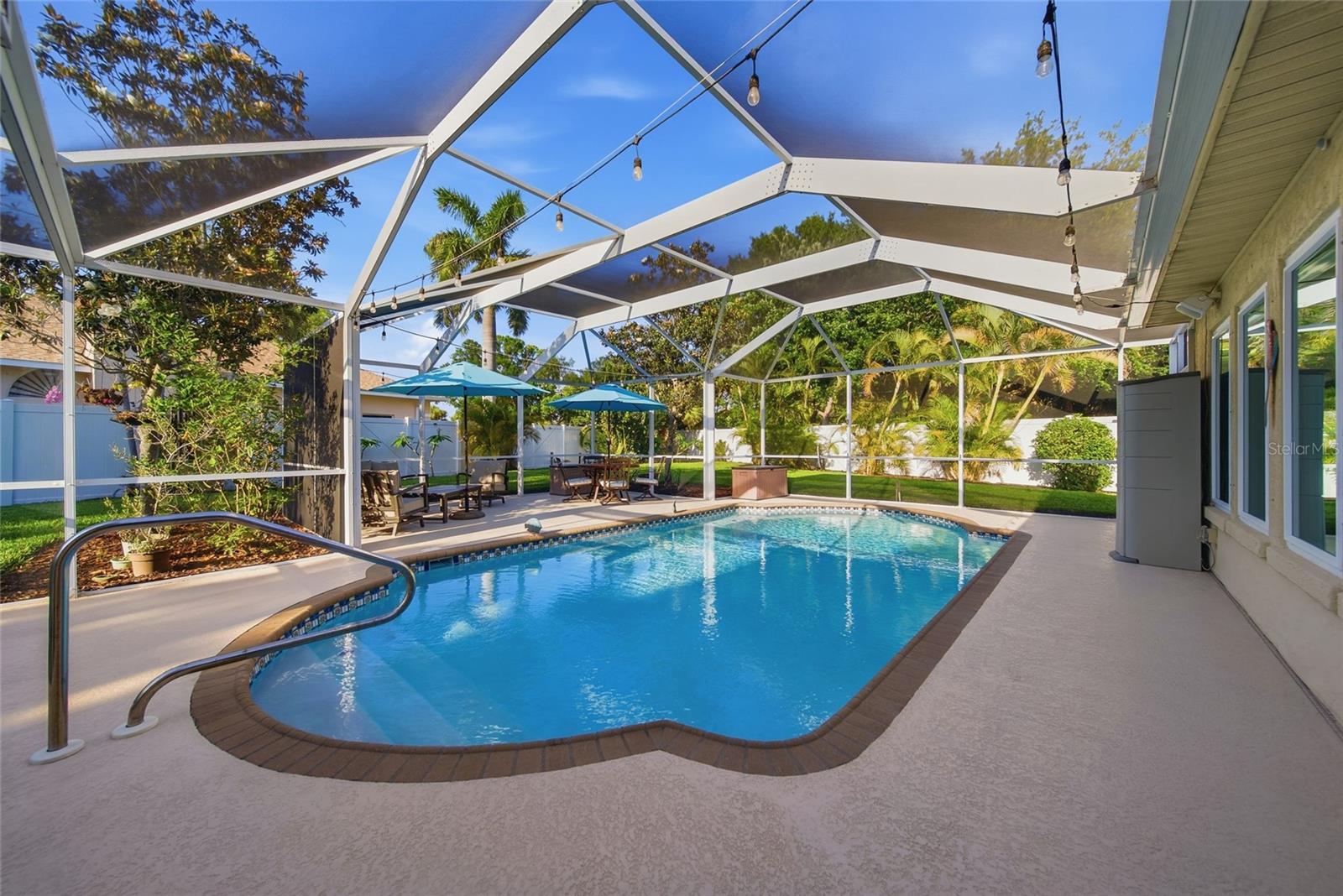 SUNSET ESTATES - Residential