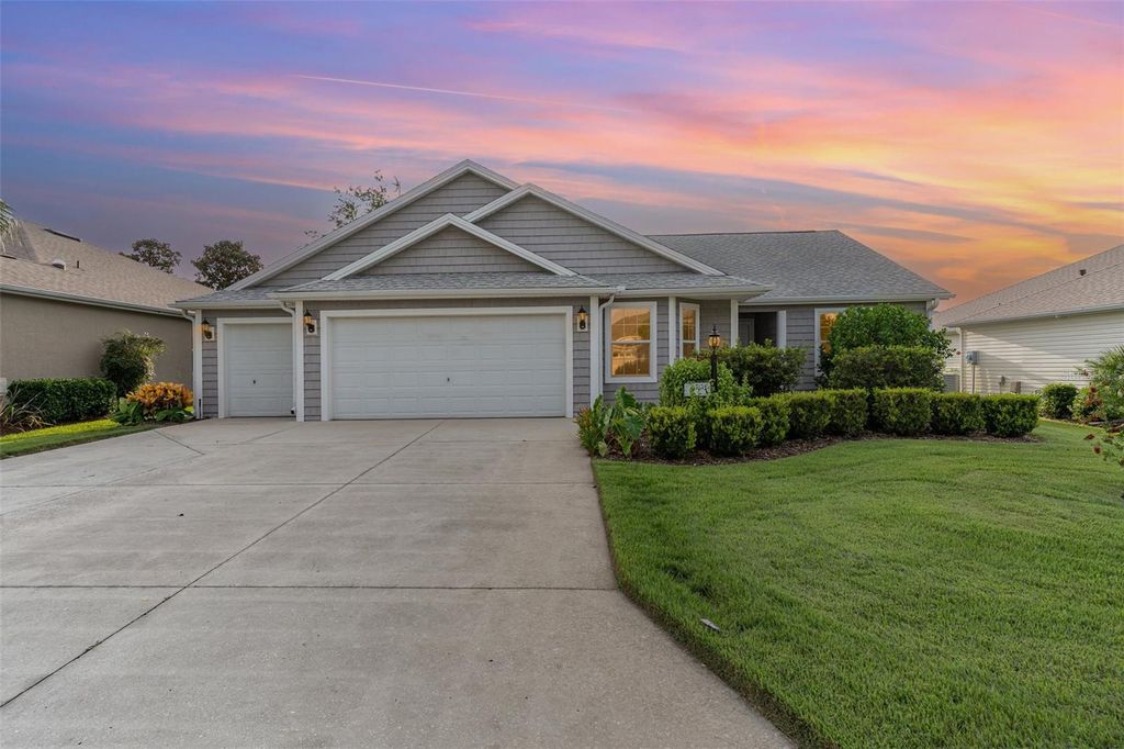 Photo of 1508 Gifford Court, The Villages, FL 32162 (MLS # O6344084)