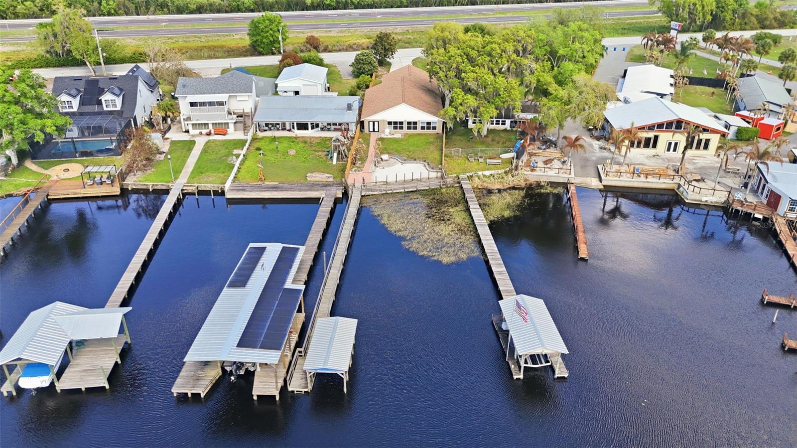 ALCORNS LAKE BREEZE - Residential Lease