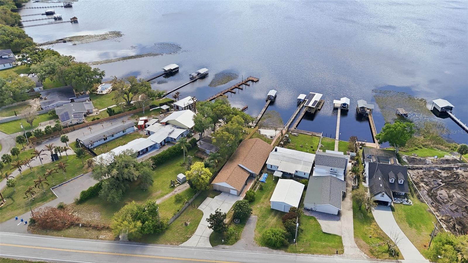 ALCORNS LAKE BREEZE - Residential Lease