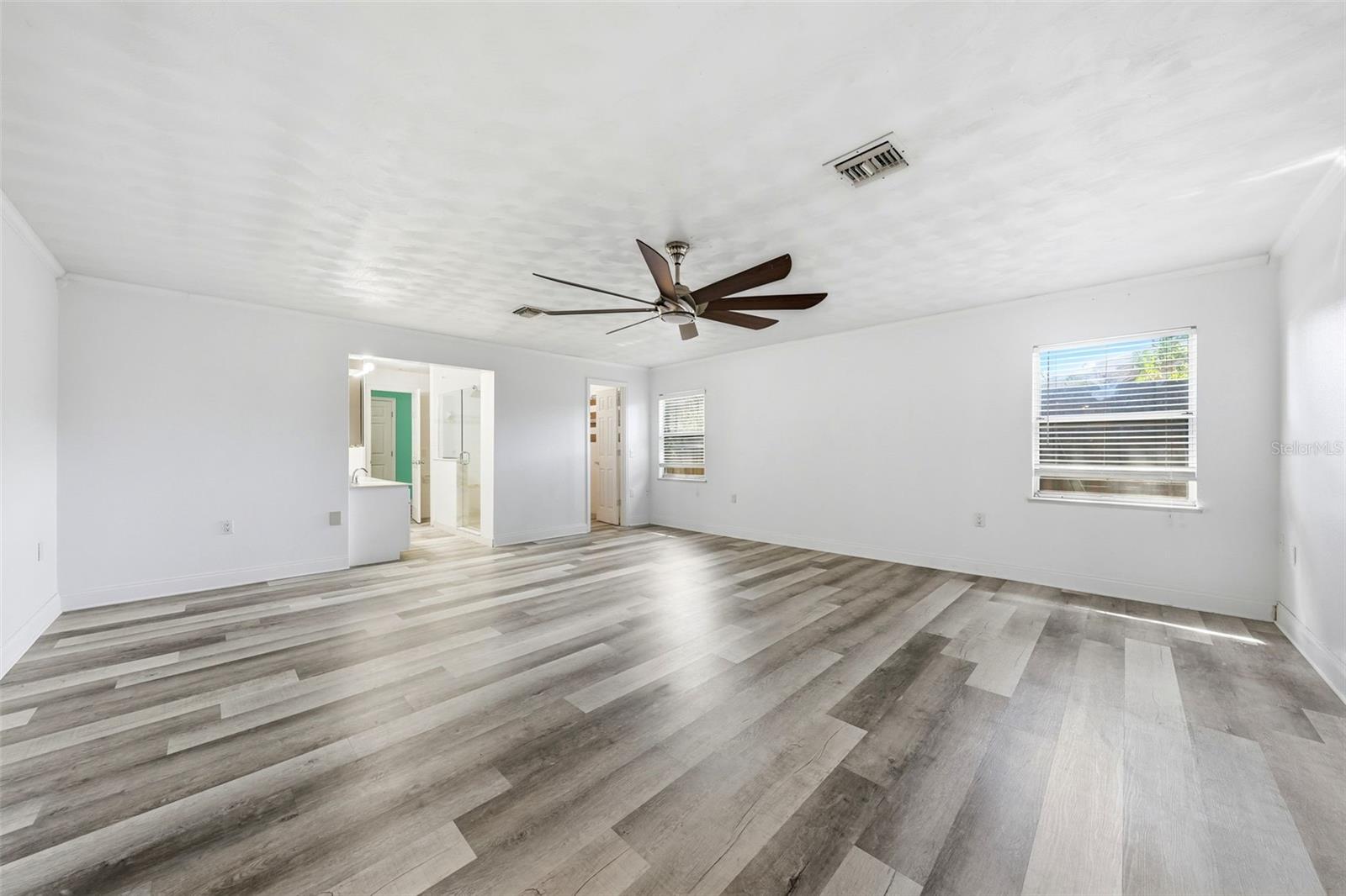 ALCORNS LAKE BREEZE - Residential Lease