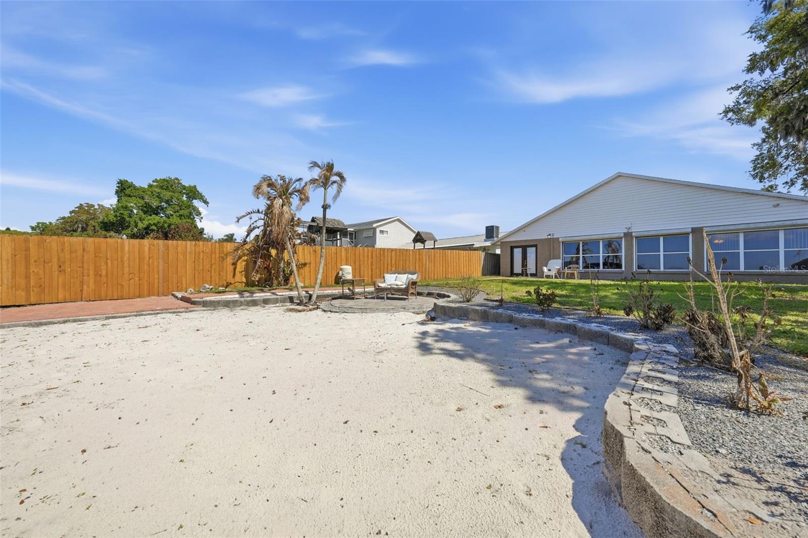 ALCORNS LAKE BREEZE - Residential Lease