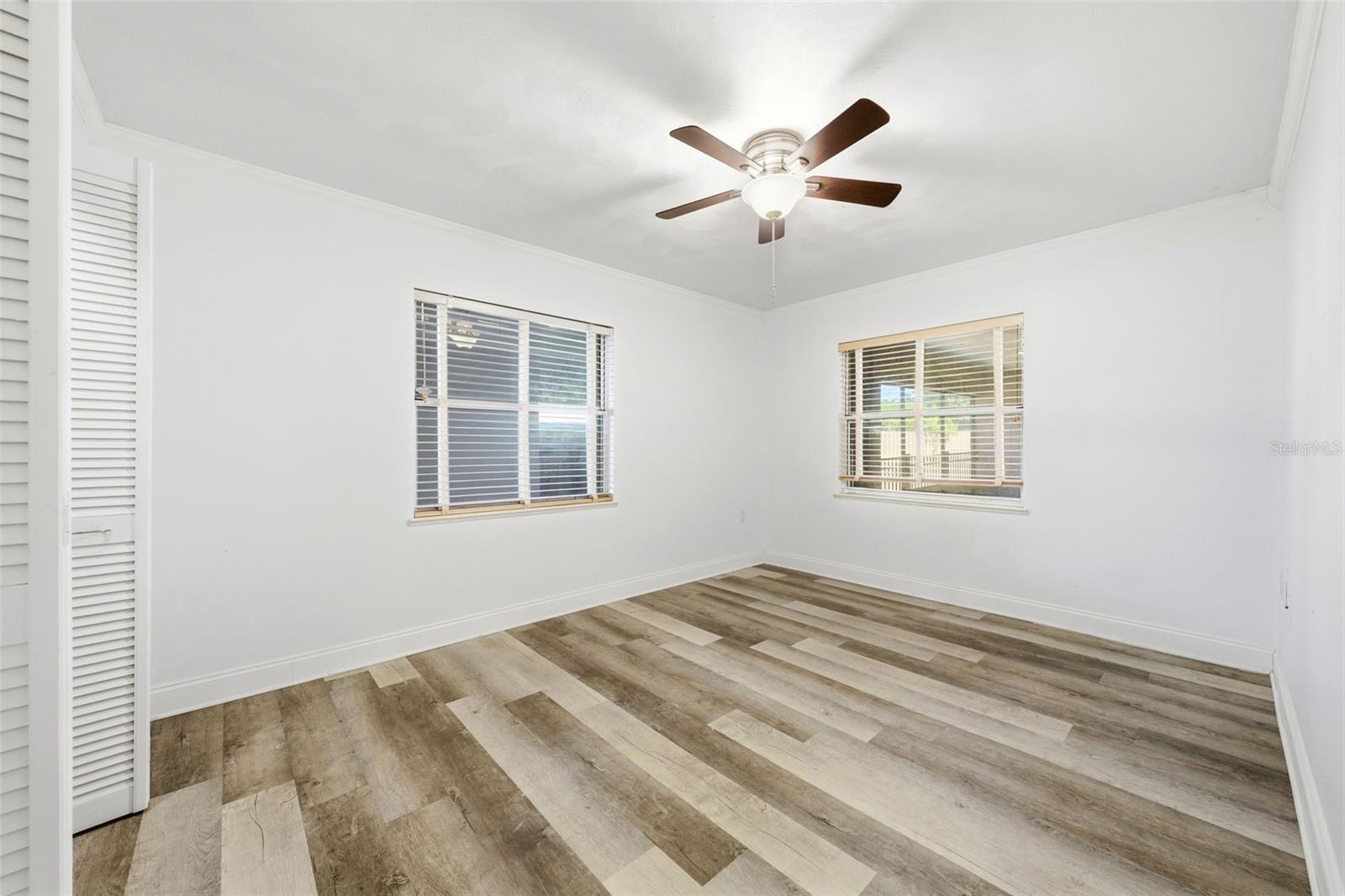 ALCORNS LAKE BREEZE - Residential Lease