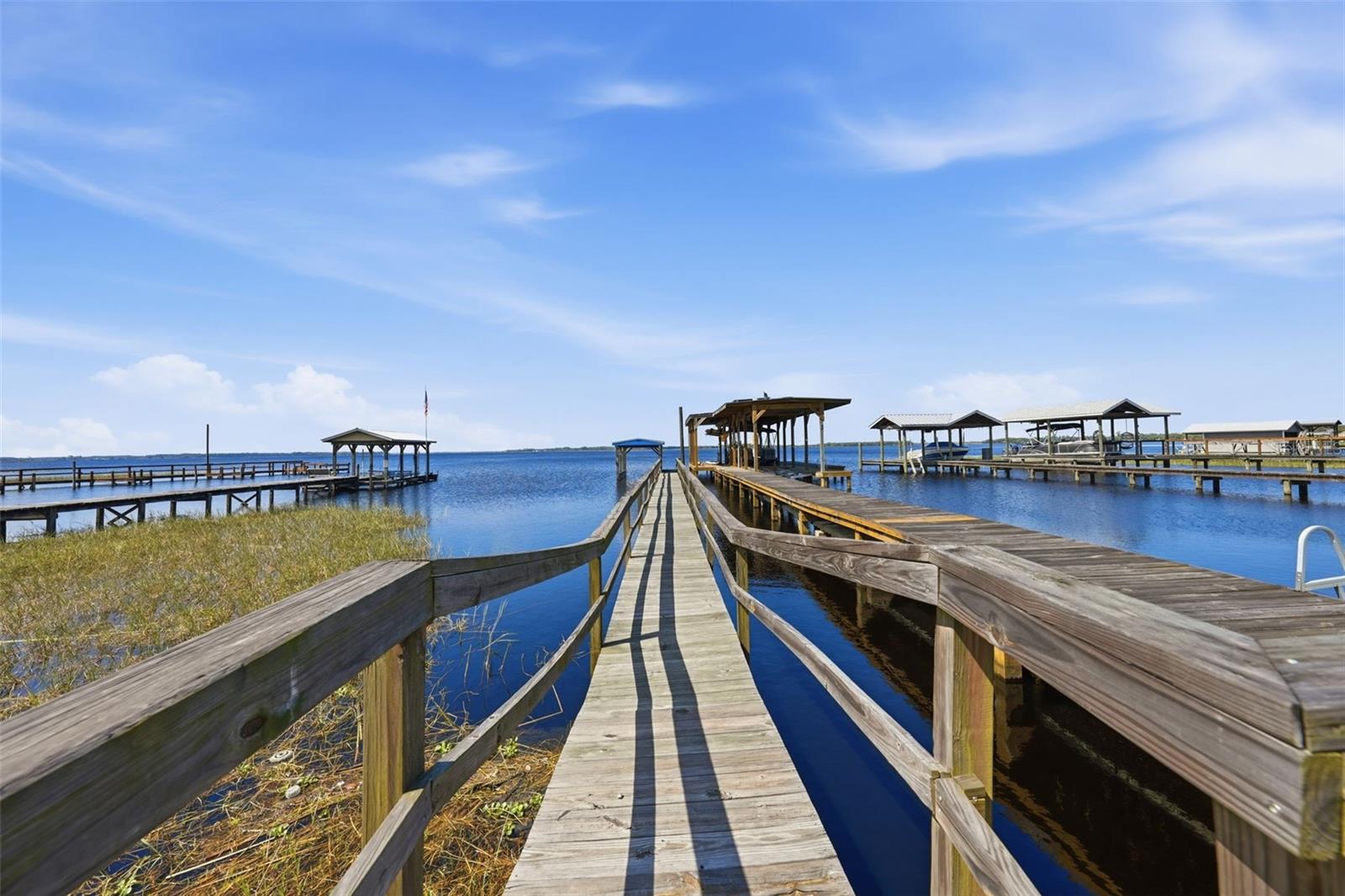 ALCORNS LAKE BREEZE - Residential Lease