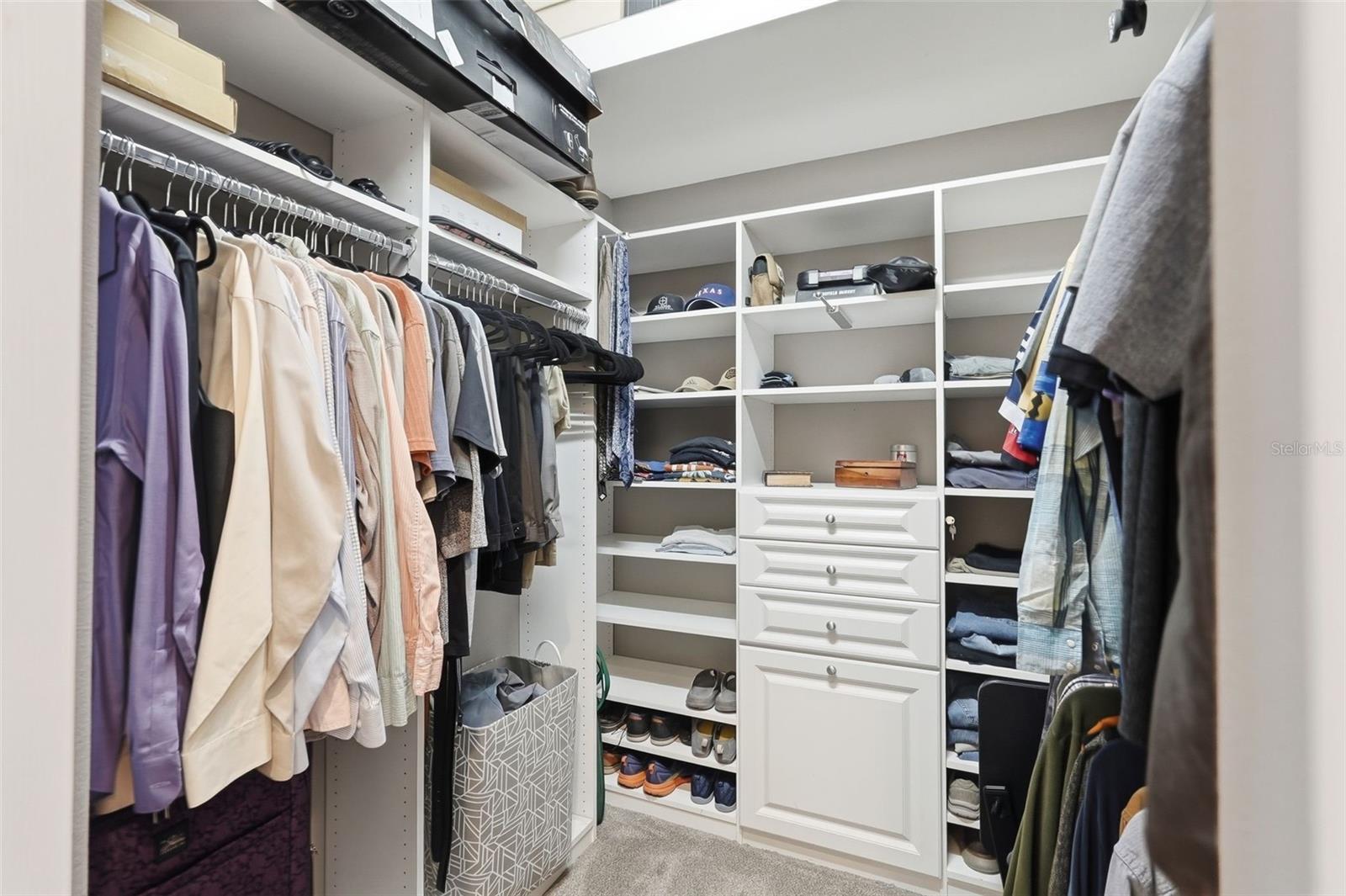 COUNTRY MEADOWS PH I - Residential Lease