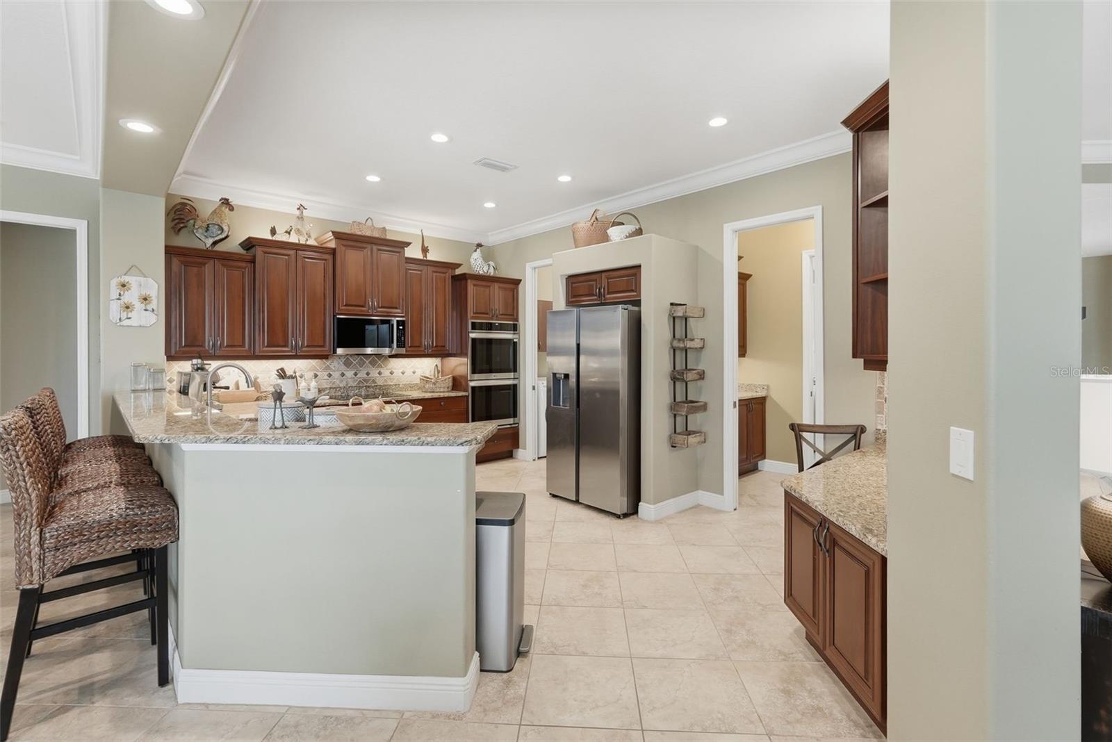 COUNTRY MEADOWS PH I - Residential Lease