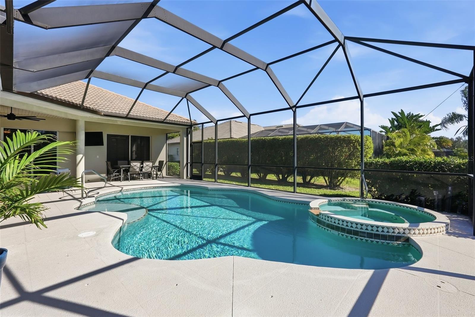 COUNTRY MEADOWS PH I - Residential Lease