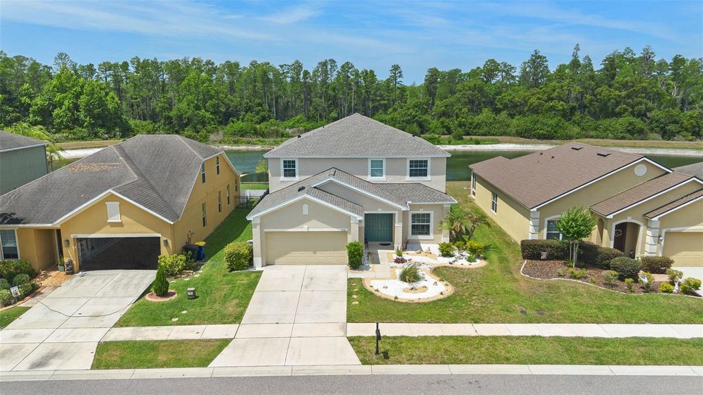 Photo of 5521 Shasta Daisy Place, Land O Lakes, FL 34639 (MLS # TB8508773)