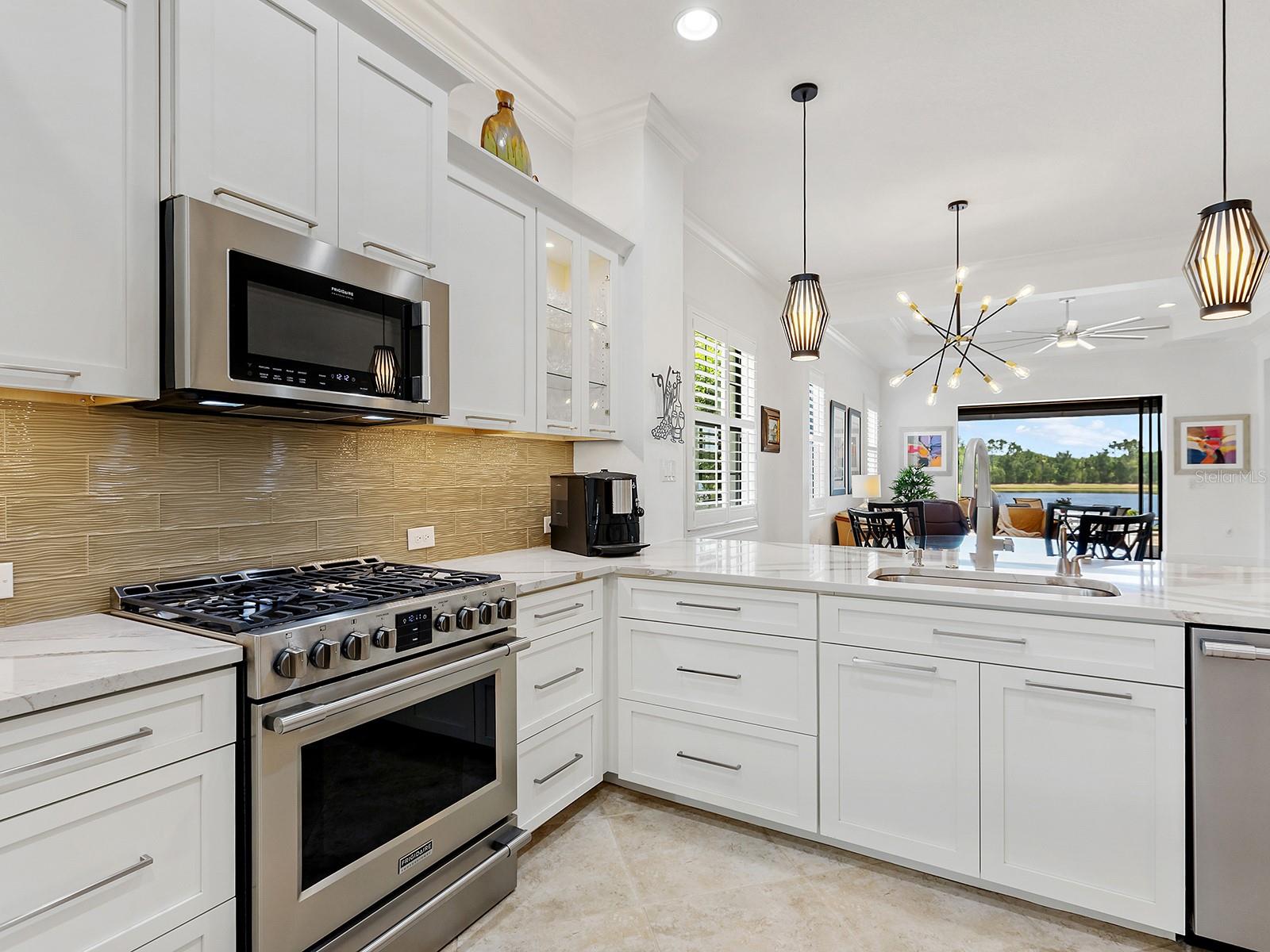 COUNTRY CLUB EAST AT LAKEWD RNCH QQ1 1 - Residential