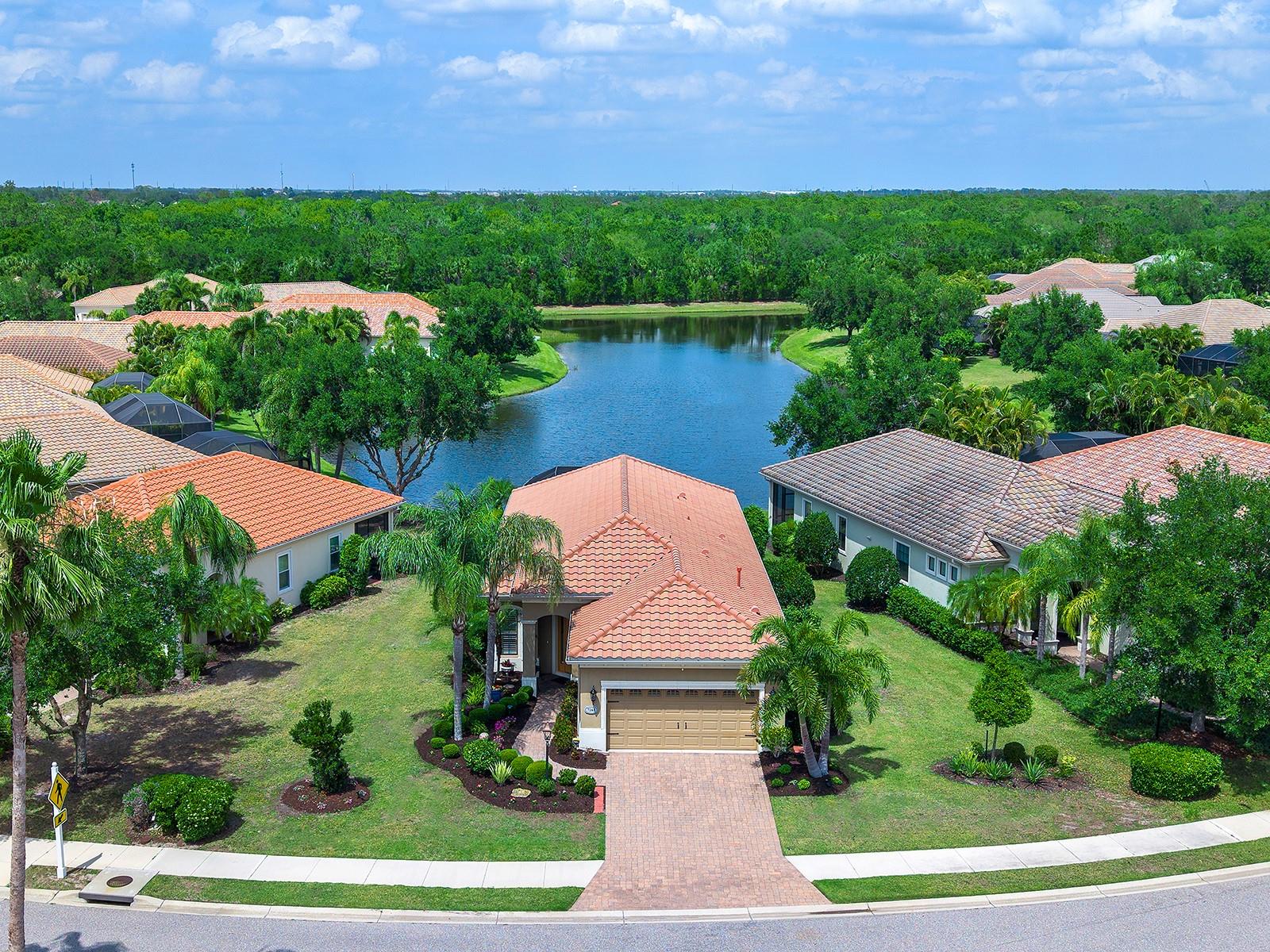 COUNTRY CLUB EAST AT LAKEWD RNCH QQ1 1 - Residential