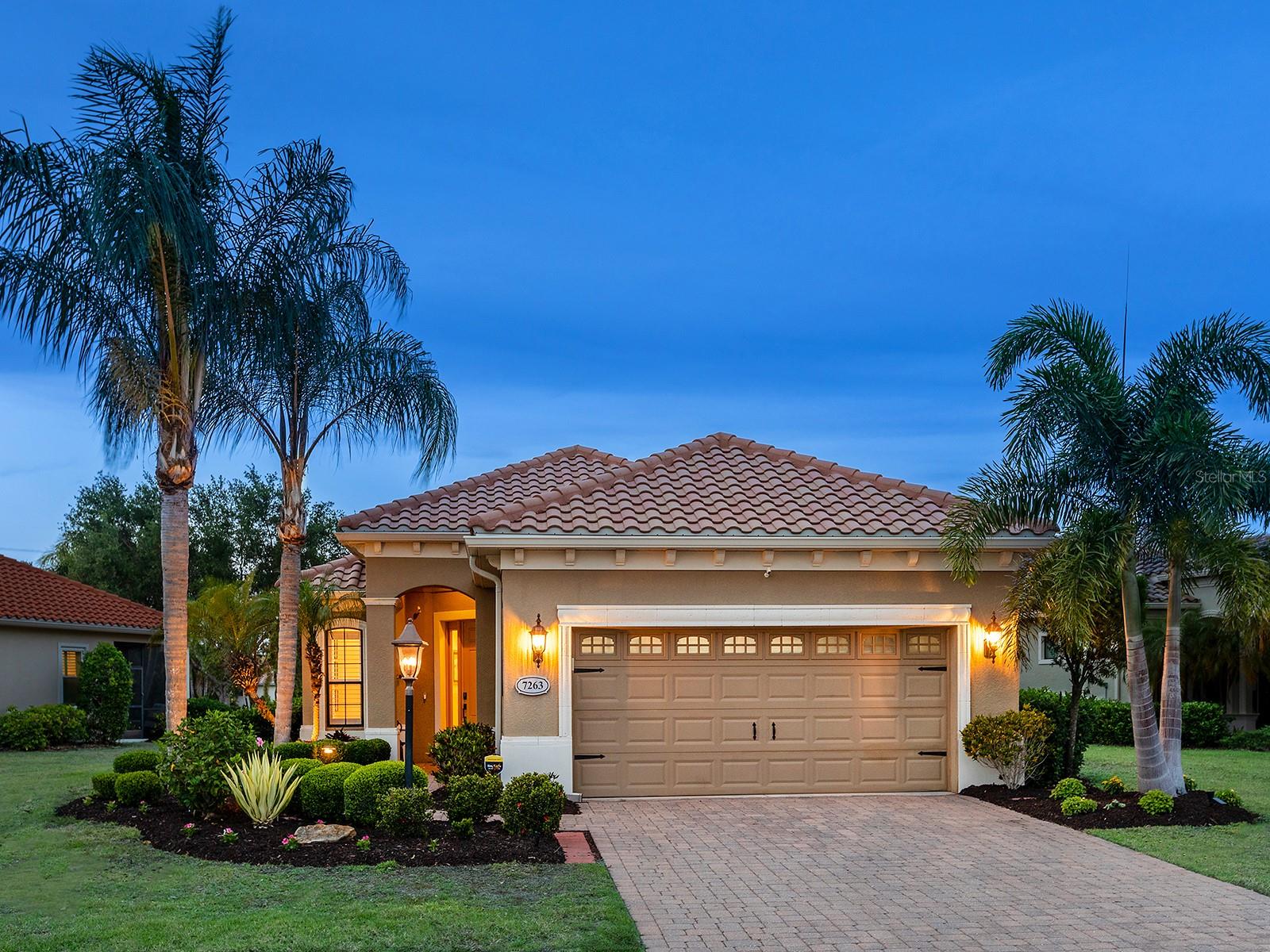 COUNTRY CLUB EAST AT LAKEWD RNCH QQ1 1 - Residential