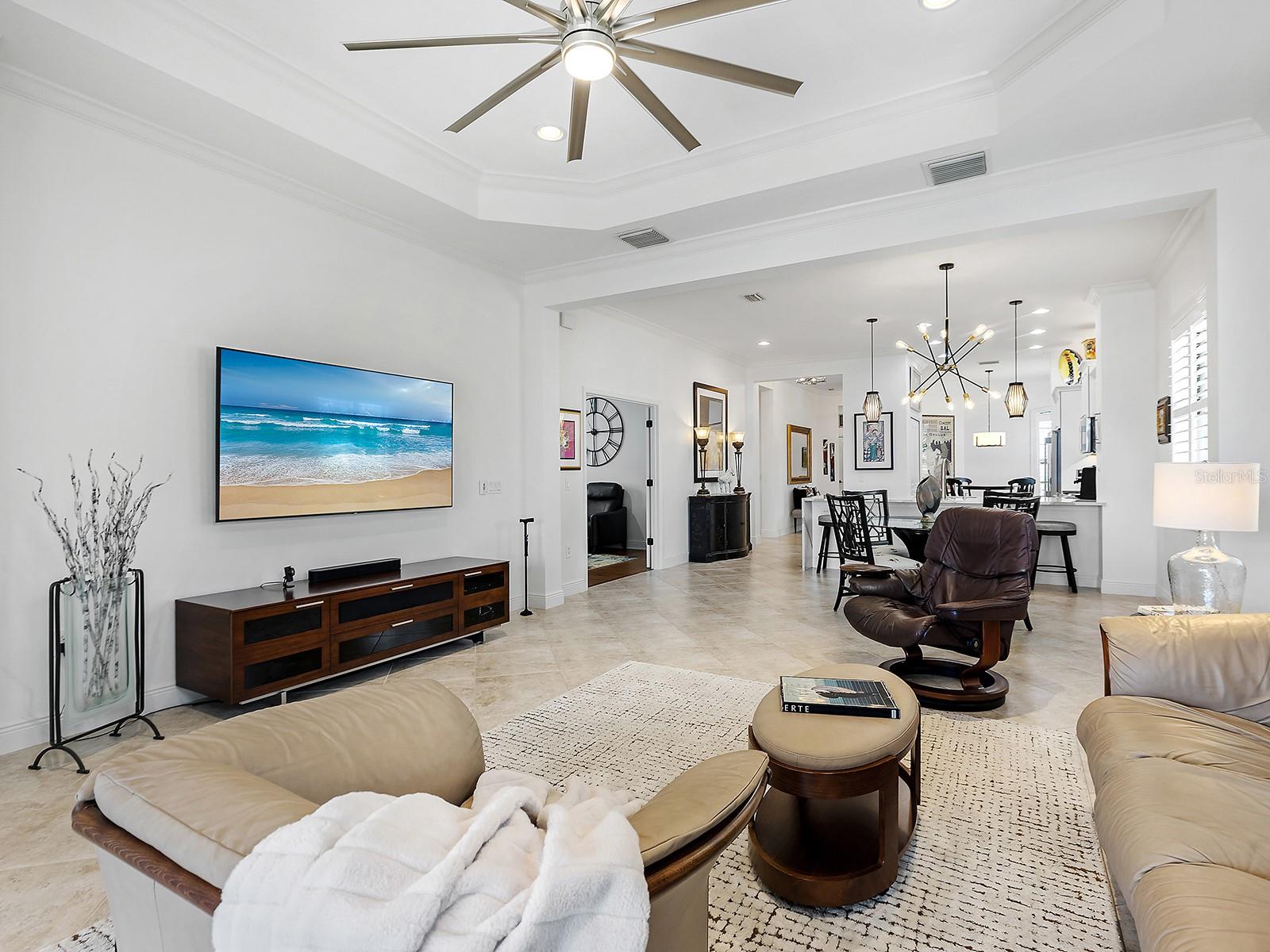 COUNTRY CLUB EAST AT LAKEWD RNCH QQ1 1 - Residential