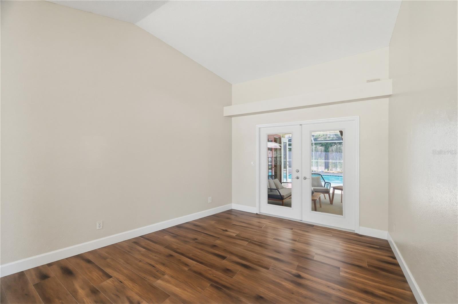 GROVES AT COBBS LANDING - Residential