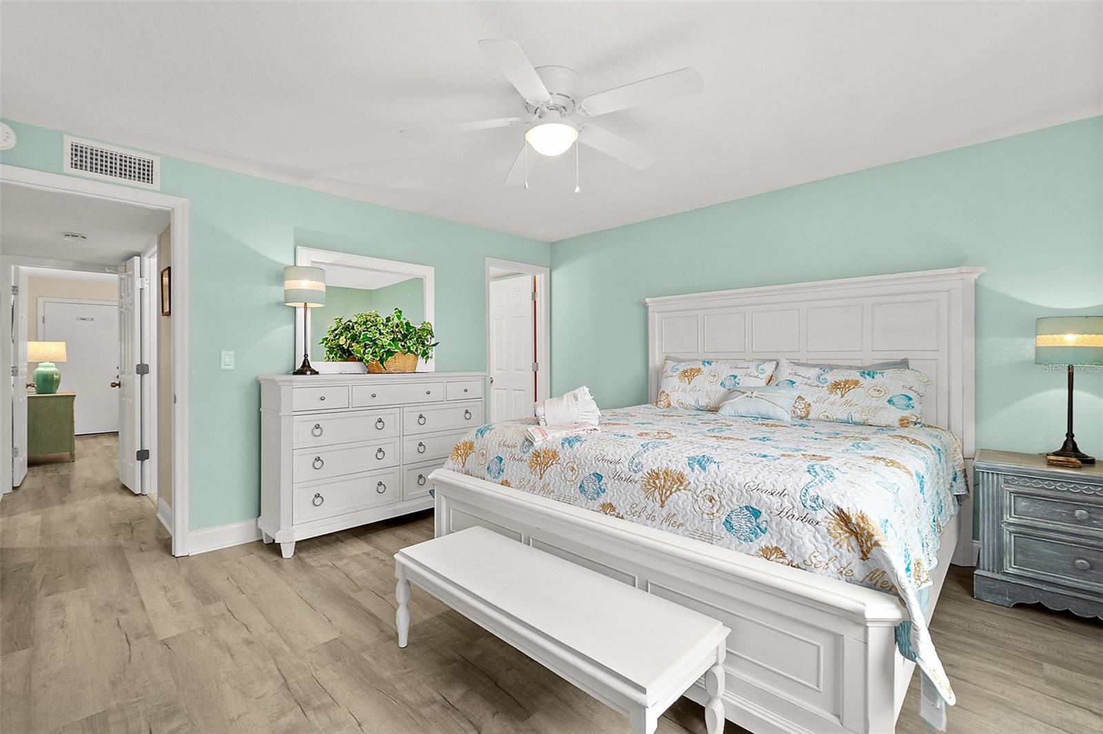 OCEAN BCH CONDO CLUB 2 COMPLE - Residential