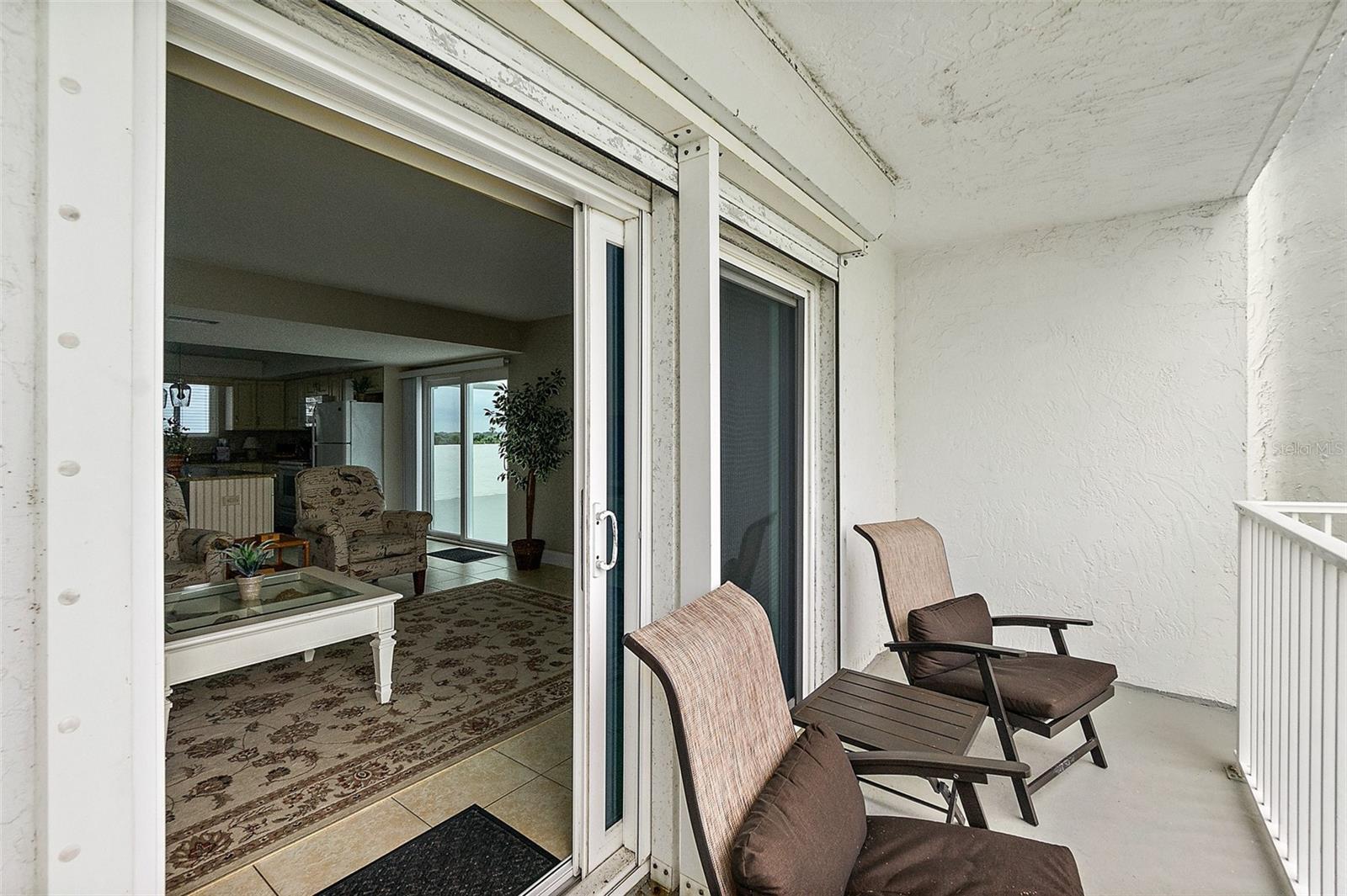 OCEAN BCH CONDO CLUB 2 COMPLE - Residential