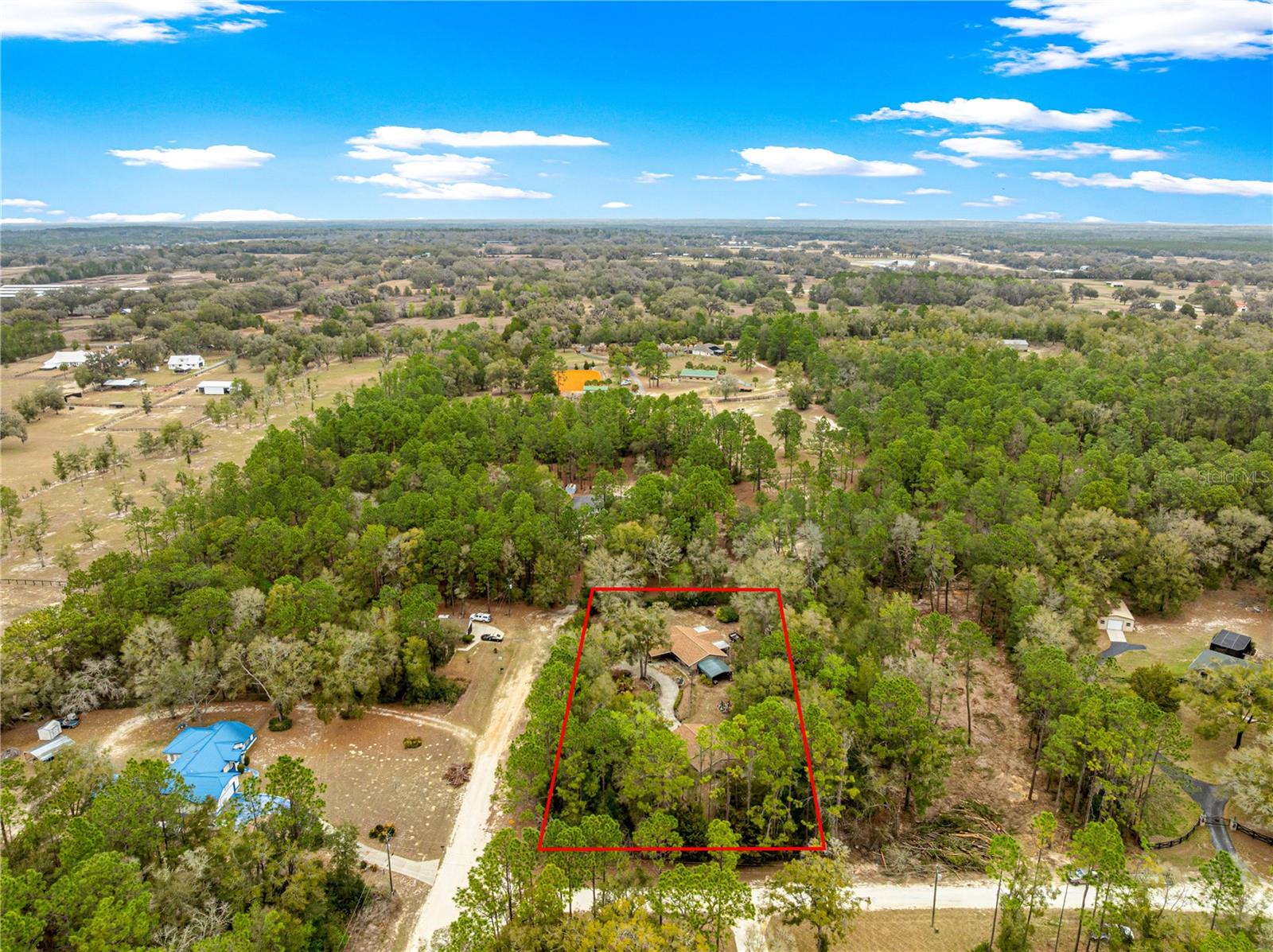 ROLLING HILLS - Residential