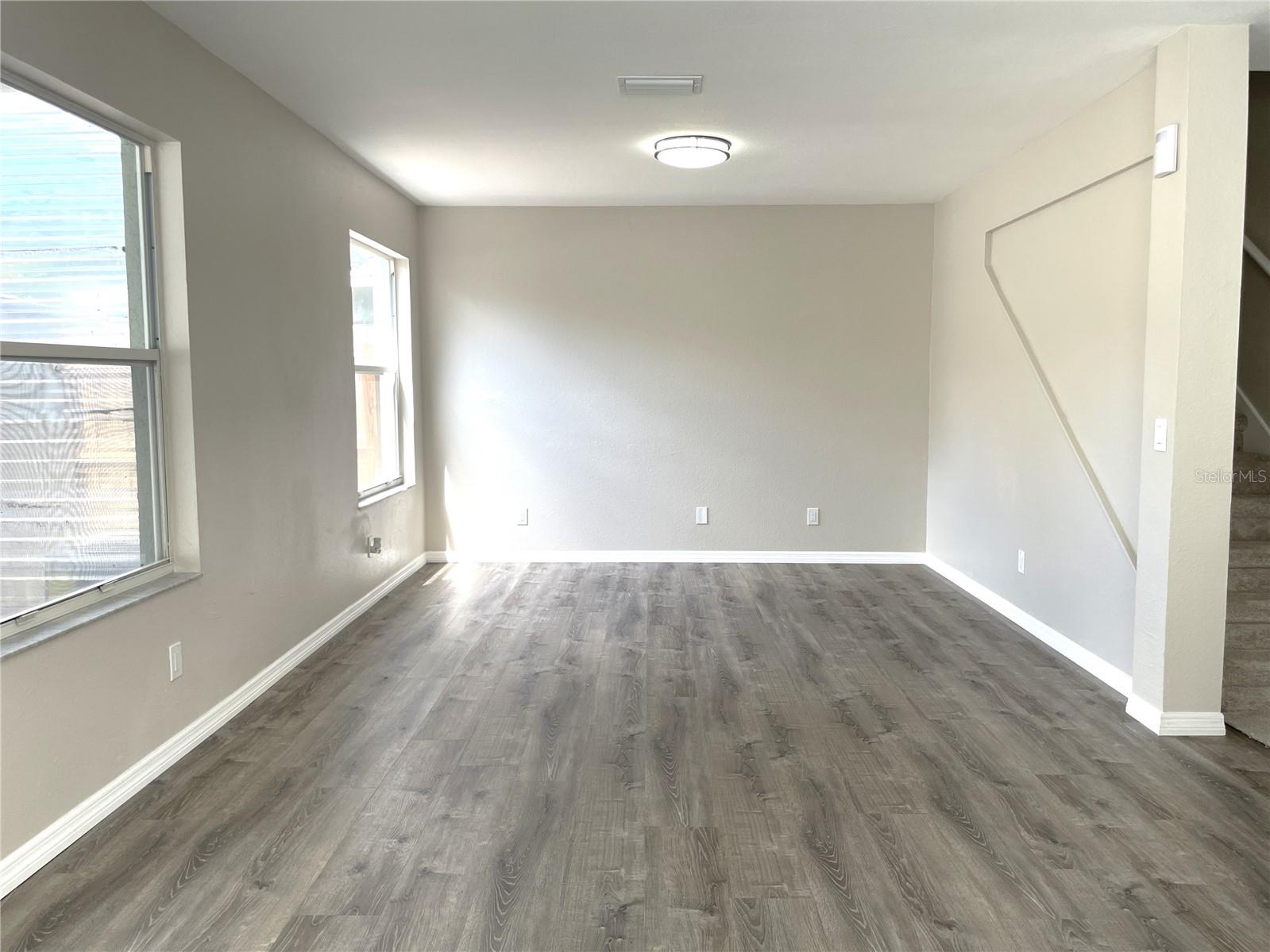 LE CLARE SHORES - Residential