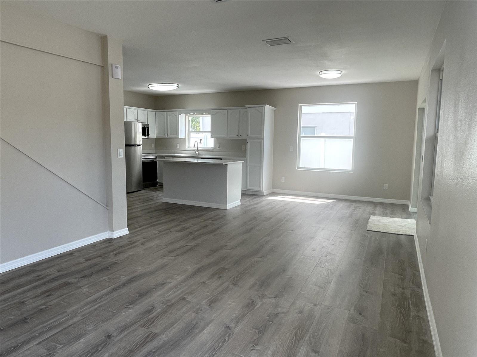 LE CLARE SHORES - Residential