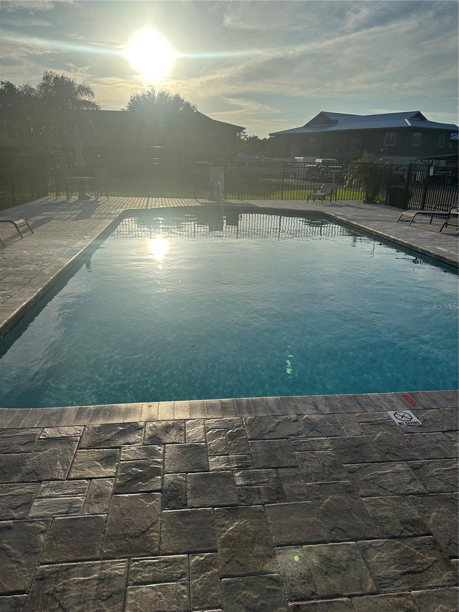 JUNGLE DEN VILLAS PH 05 CONDO - Residential