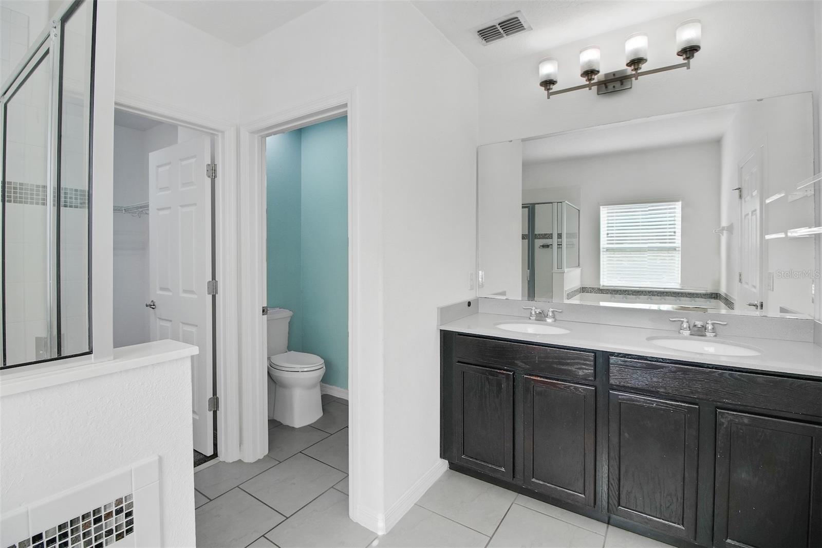 GROVELAND LAGO KATRINA - Residential