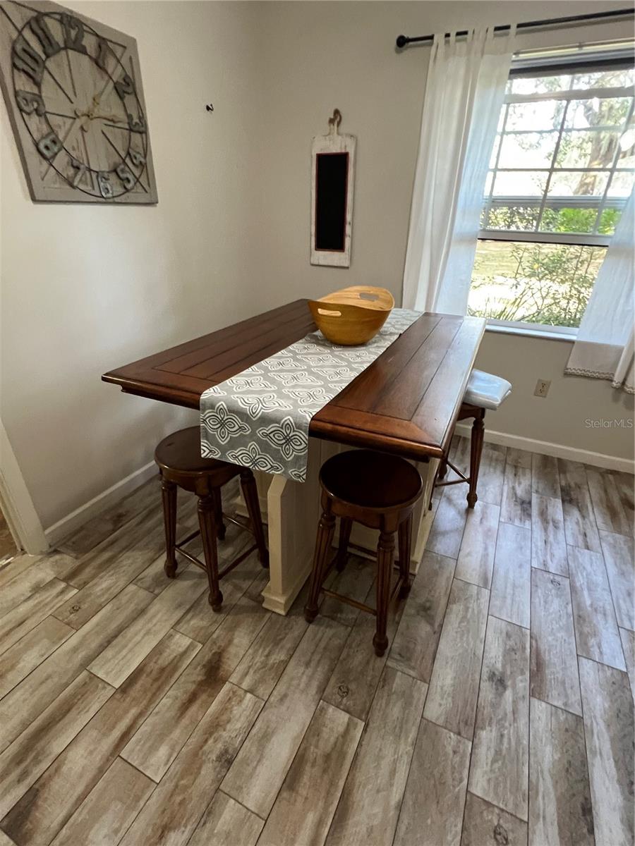 PINEY WOODS - Residential Lease