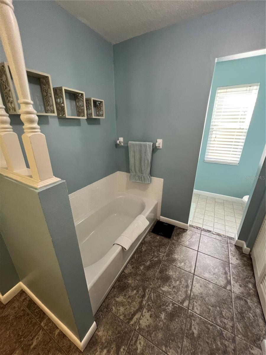 PINEY WOODS - Residential Lease